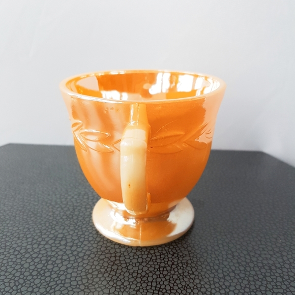 Vintage Fire King Collectors Milk Glass Sugar Bowl - Picture 4 of 7